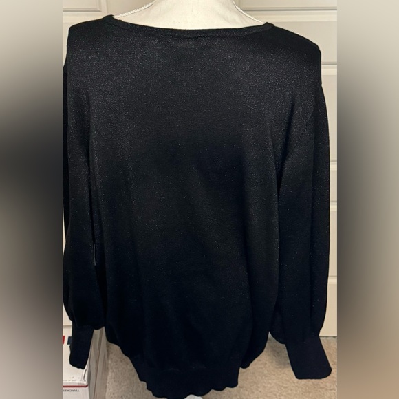 TERRA & SKY LIGHTWEIGHT BLACK SWEATER WITH RHINESTONE ACCENT COLLAR SZ 2X - Picture 5 of 6